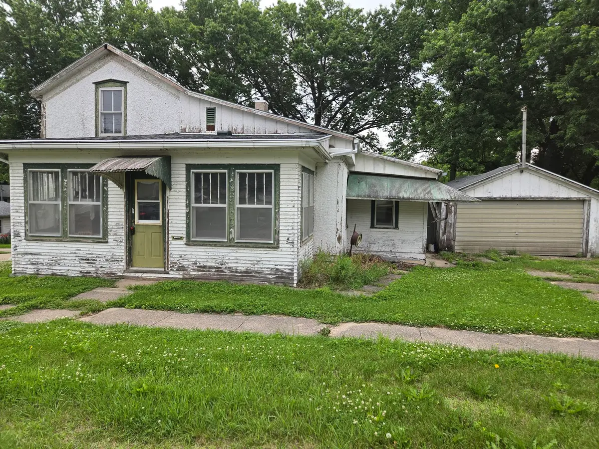 202 E Elkhorn Street, Polo, IL 61064 - #1