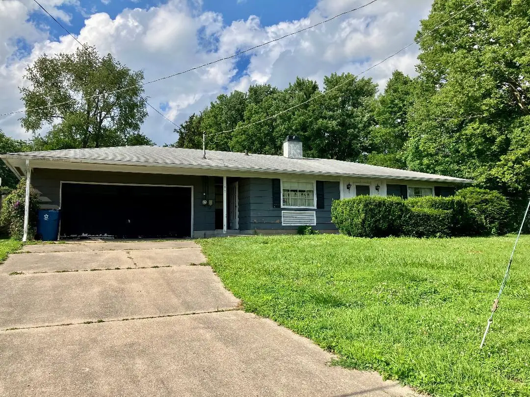 1327 Long Street, Dixon, IL 61021 - #1