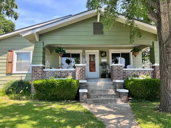 2122 Dewey Street, Murphysboro, IL 62966