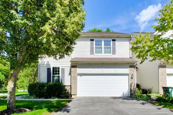557 Shakespeare Drive, Grayslake, IL 60030