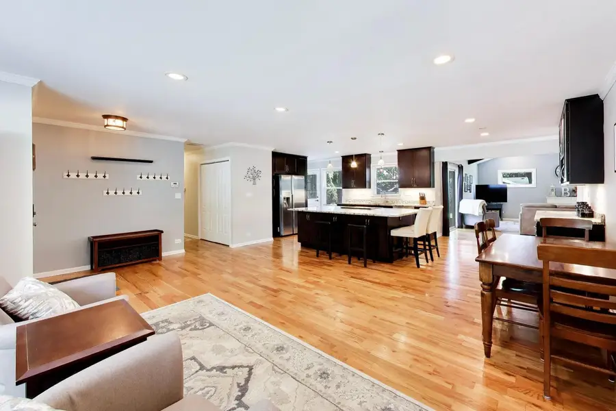 1611 N Fernandez Avenue, Arlington Heights, IL 60004 - #2
