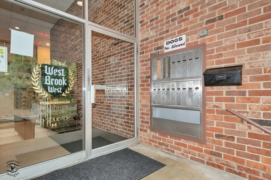3915 Saratoga Avenue #H117, Downers Grove, IL 60515 - #2
