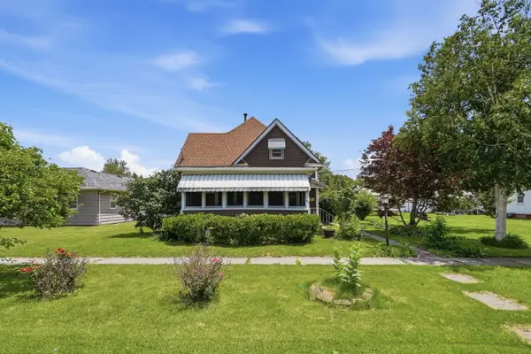 823 N A Street, Monmouth, IL 61462