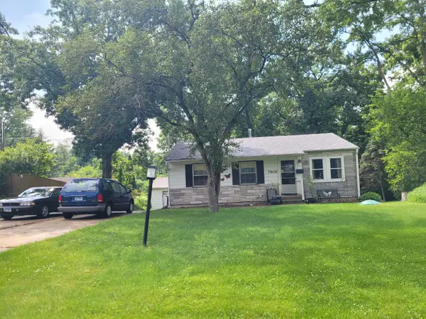 7806 Westview Street, Woodridge, IL 60517