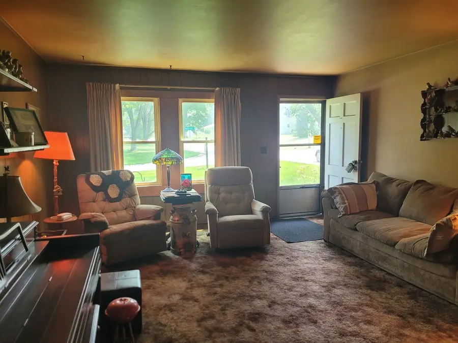 7806 Westview Street, Woodridge, IL 60517 - #2