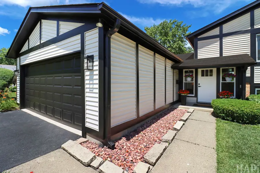 166 E Cunningham Drive, Palatine, IL 60067 - #3