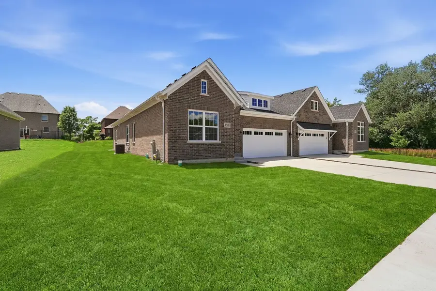 16580 Kayla Drive, Lemont, IL 60439 - #2