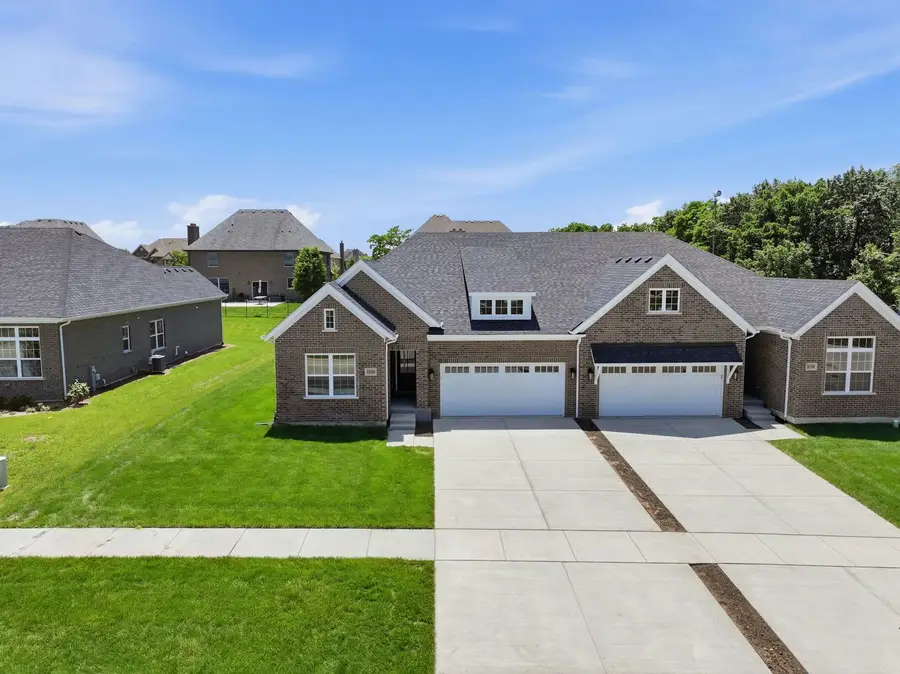 16580 Kayla Drive, Lemont, IL 60439 - #3