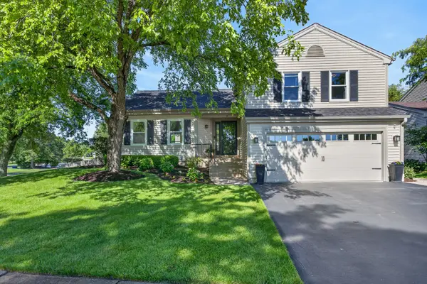 2 Ferndale Court, Lake Zurich, IL 60047