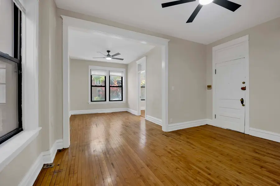 614 S Loomis Street #1, Chicago, IL 60607 - #2
