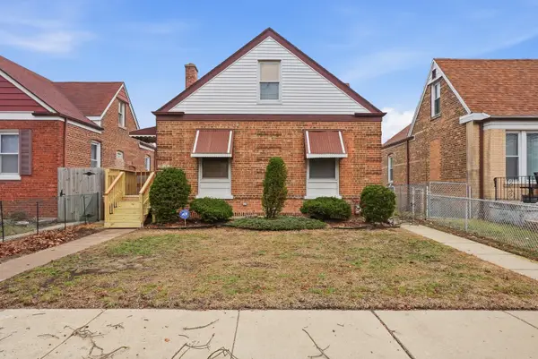 10941 S Avenue C, Chicago, IL 60617