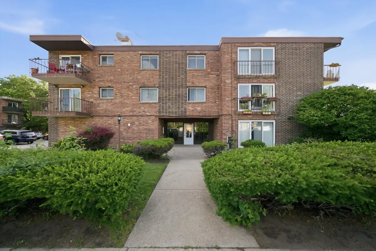 10230 Washington Avenue #2C, Oak Lawn, IL 60453 - #1