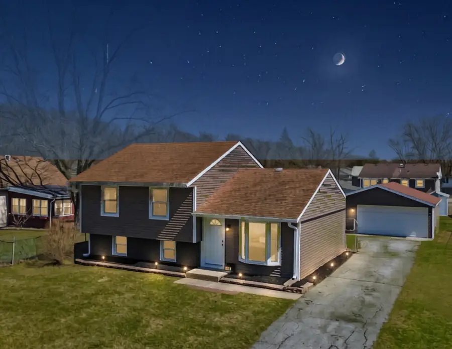 127 N Cedar Lane, Glenwood, IL 60425 - #2