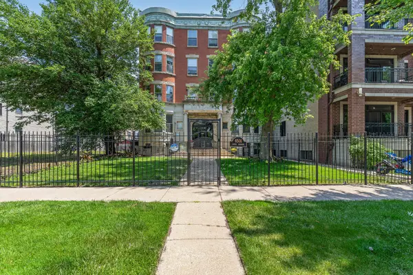 6501 S Kimbark Avenue #2S, Chicago, IL 60637