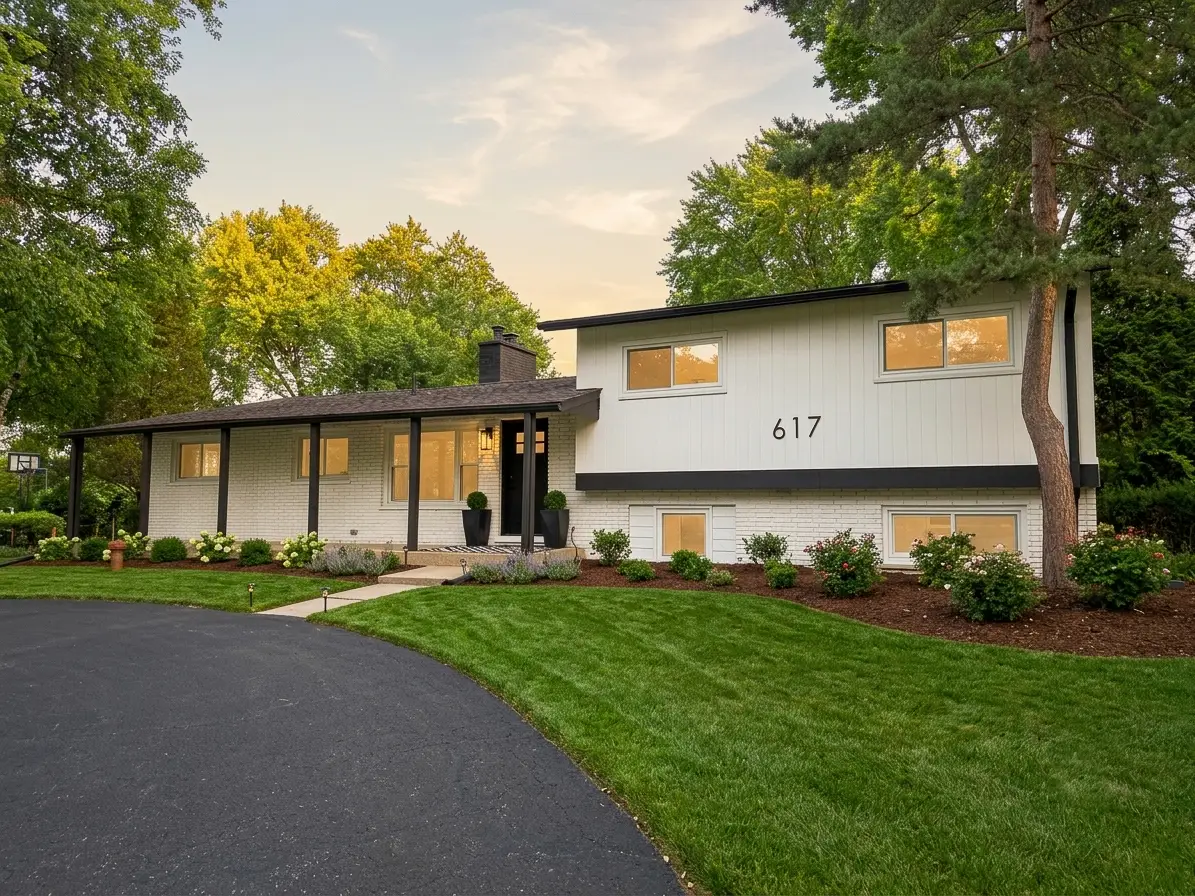 617 S Busse Road, Mount Prospect, IL 60056 - #1