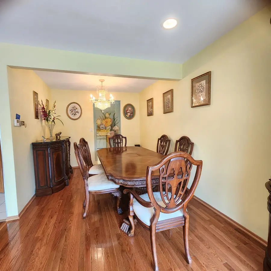 402 Honey Locust Drive, Wheeling, IL 60090 - #3