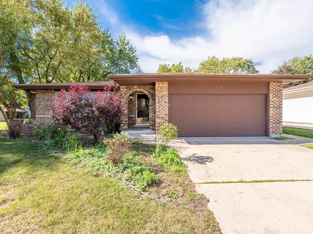 978 Sycamore Lane, Bartlett, IL 60103 - #1