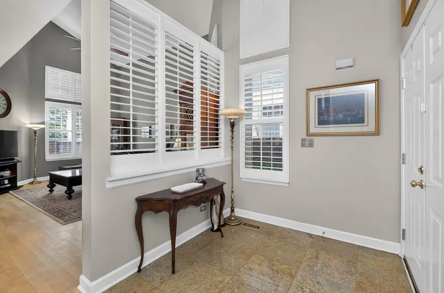 1702 Astor Avenue, Oakbrook Terrace, IL 60181 - #3