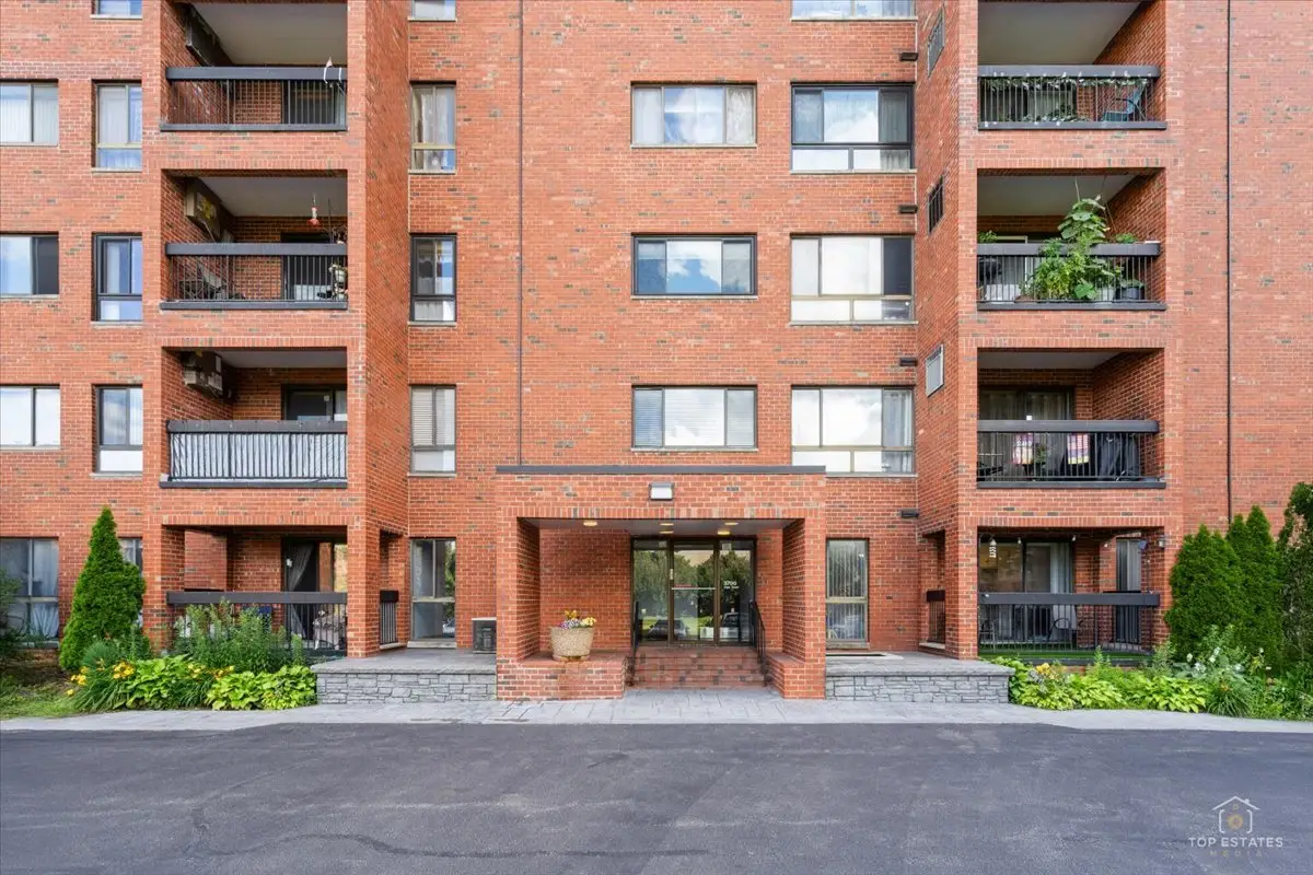 3700 Capri Court #104, Glenview, IL 60025 - #1