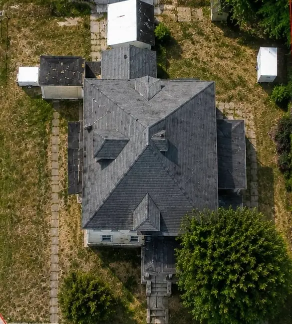 230 W 4th Street, Mount Carmel, IL 62863 - #2