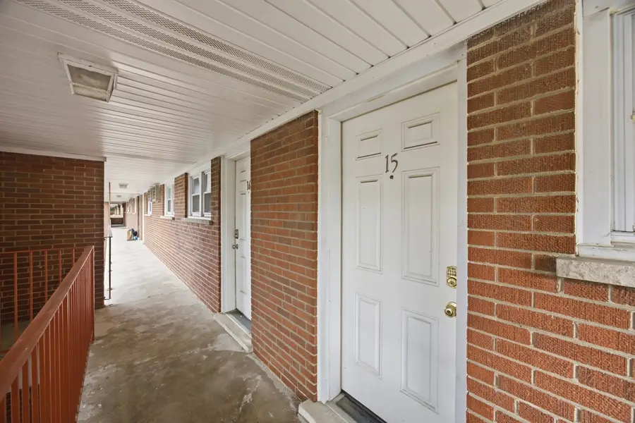 1105 Holiday Lane #15, Des Plaines, IL 60016 - #2