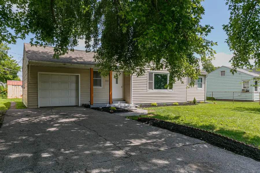307 33rd Avenue, East Moline, IL 61244 - #2