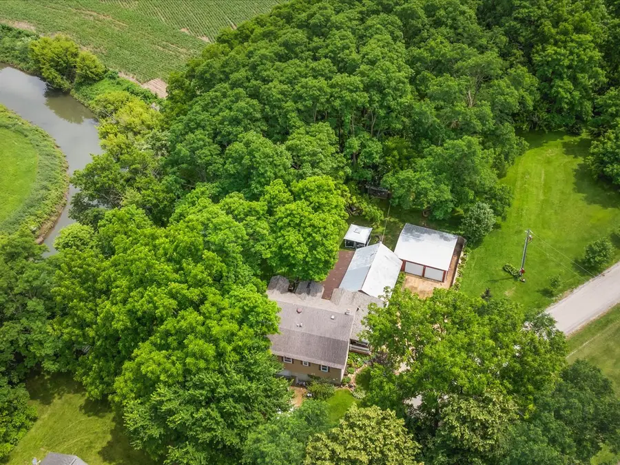 3503 S Ebys Mill Road, Elizabeth, IL 61028 - #2