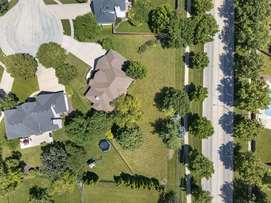604 Hampton Court, Shorewood, IL 60404 - #3