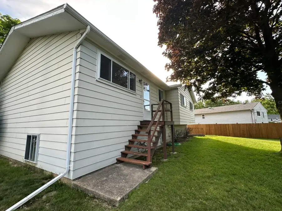 8119 Eastwood Lane, Woodridge, IL 60517 - #2