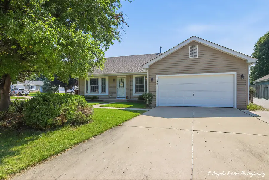198 S Driftwood Trail, McHenry, IL 60050 - #2