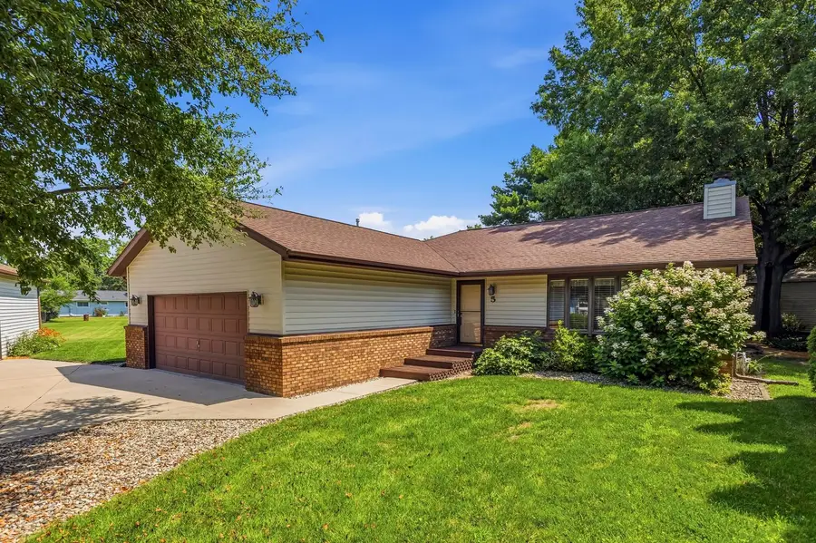 5 Southview Drive, Sidney, IL 61877 - #3