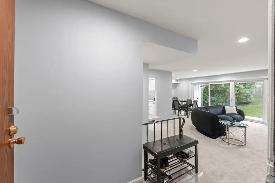5824 Doe Circle #5824, Westmont, IL 60559 - #3