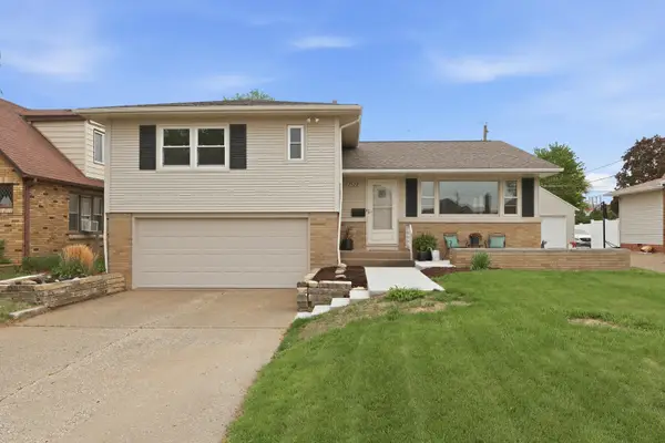 Address Withheld By Seller, Moline, IL 61265