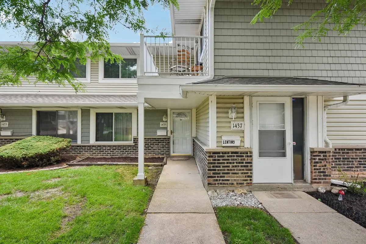 1435 Bear Flag Drive, Hanover Park, IL 60133 - #1