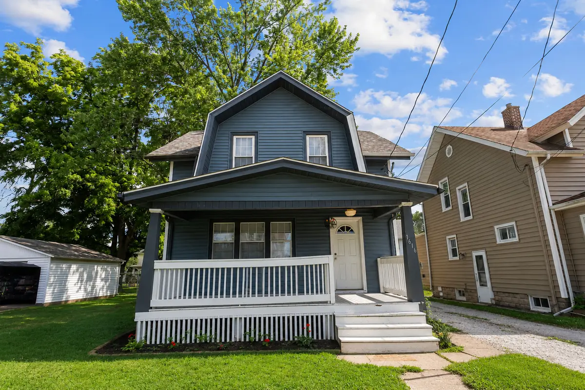 1616 25th Avenue, Moline, IL 61265 - #1