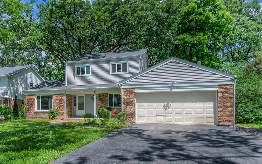 104 E Louis Avenue, Lake Forest, IL 60045 - #2