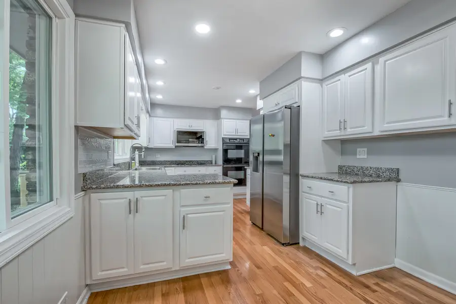 104 E Louis Avenue, Lake Forest, IL 60045 - #3