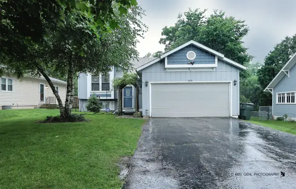 26145 W Lake Avenue, Antioch, IL 60002