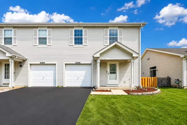 21242 W Edison Lane, Plainfield, IL 60544