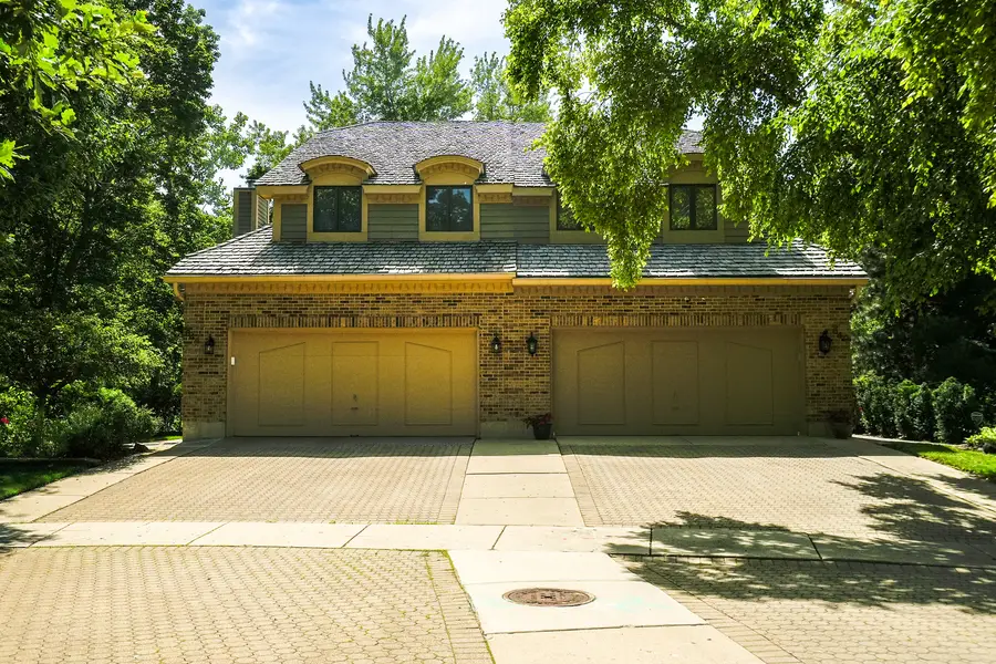 640 Walnut Oaks Drive, Roselle, IL 60172 - #2