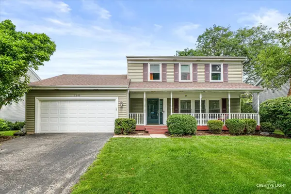 2265 Woodland Circle, Naperville, IL 60565
