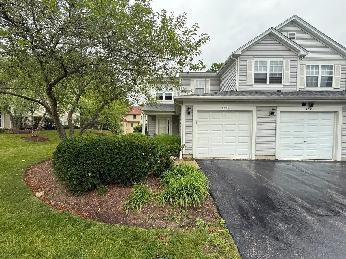 1303 Brookdale Drive, Carpentersville, IL 60110 - #1