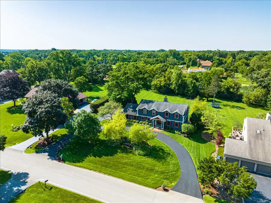 135 Harbor Drive, Lake Barrington, IL 60010 - #2