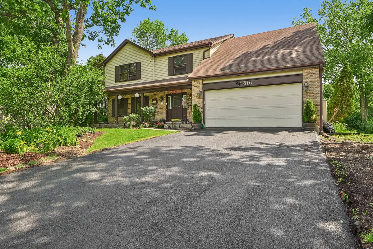816 Bonnie Brae Lane, Bolingbrook, IL 60440 - #1