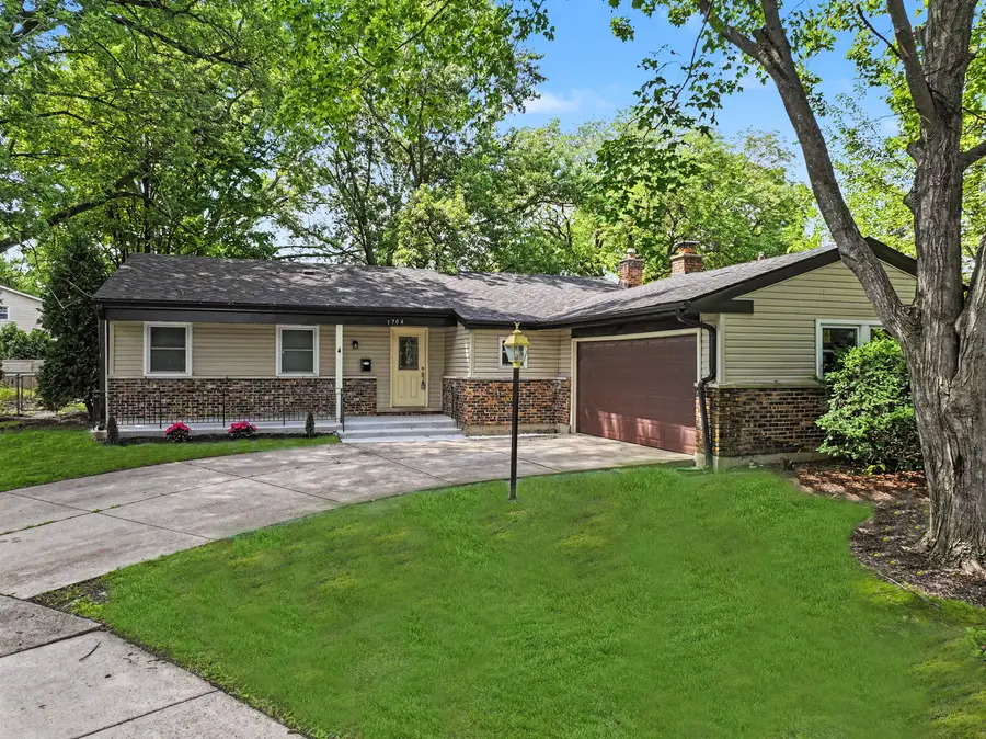 1704 S Highland Avenue, Arlington Heights, IL 60005 - #2