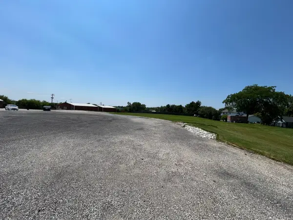 000 S Dixie Highway, Beecher, IL 60401