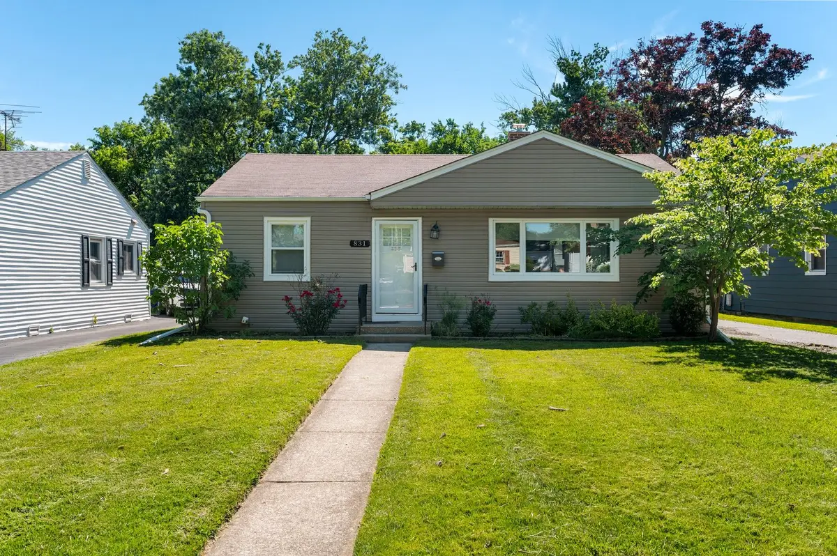 831 S Wisconsin Avenue, Villa Park, IL 60181 - #1