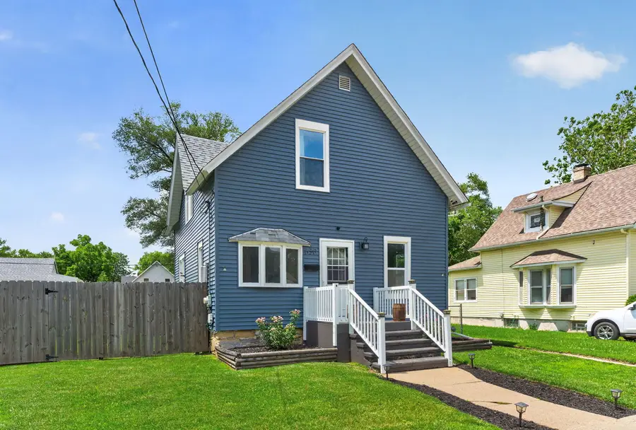 630 Fairview Avenue, South Beloit, IL 61080 - #2