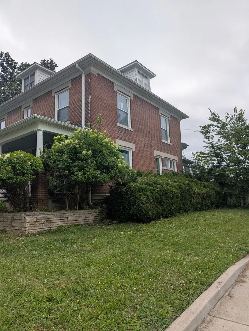 1015 Hanson Street, Murphysboro, IL 62966 - #3