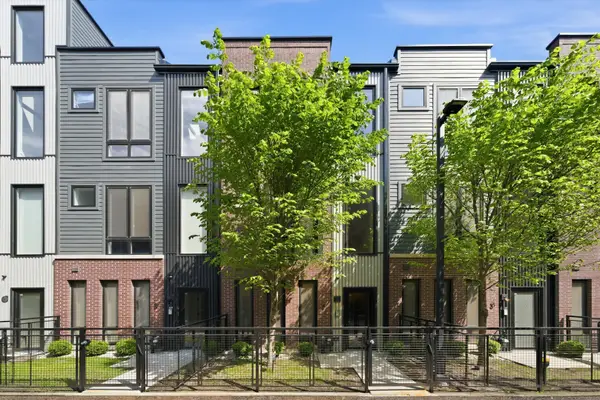 4250 W Belmont Avenue #1, Chicago, IL 60641